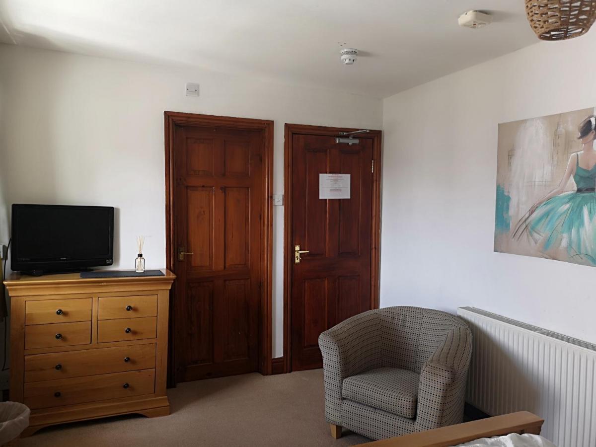Red Lion Hotel Ystrad Meurig المظهر الخارجي الصورة