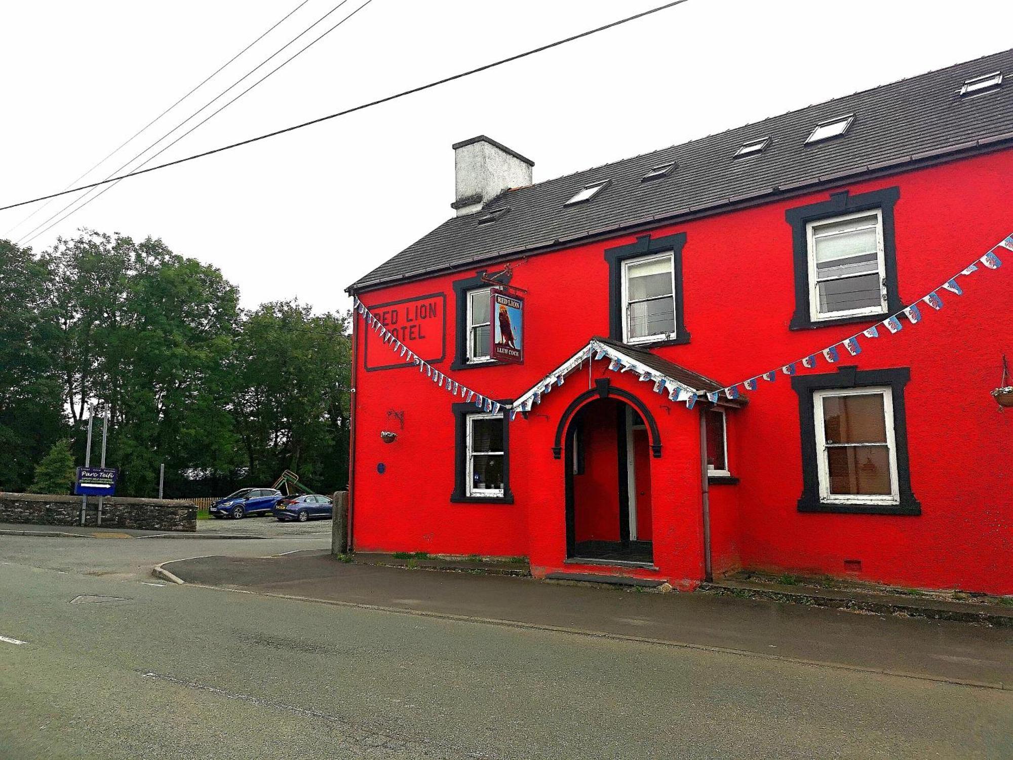 Red Lion Hotel Ystrad Meurig المظهر الخارجي الصورة